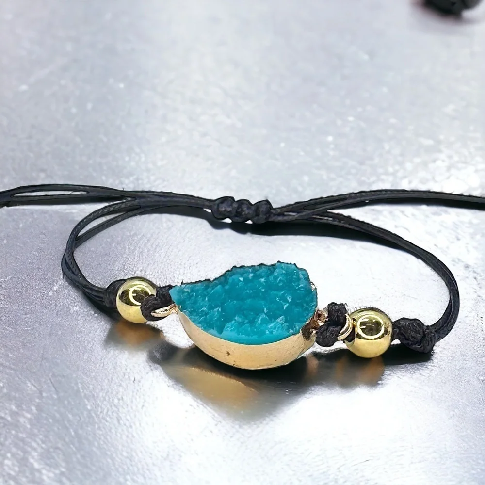 Chic NWOT Black Leather Adjustable Bracelet with Dazzling Gold & Turquoise Charm